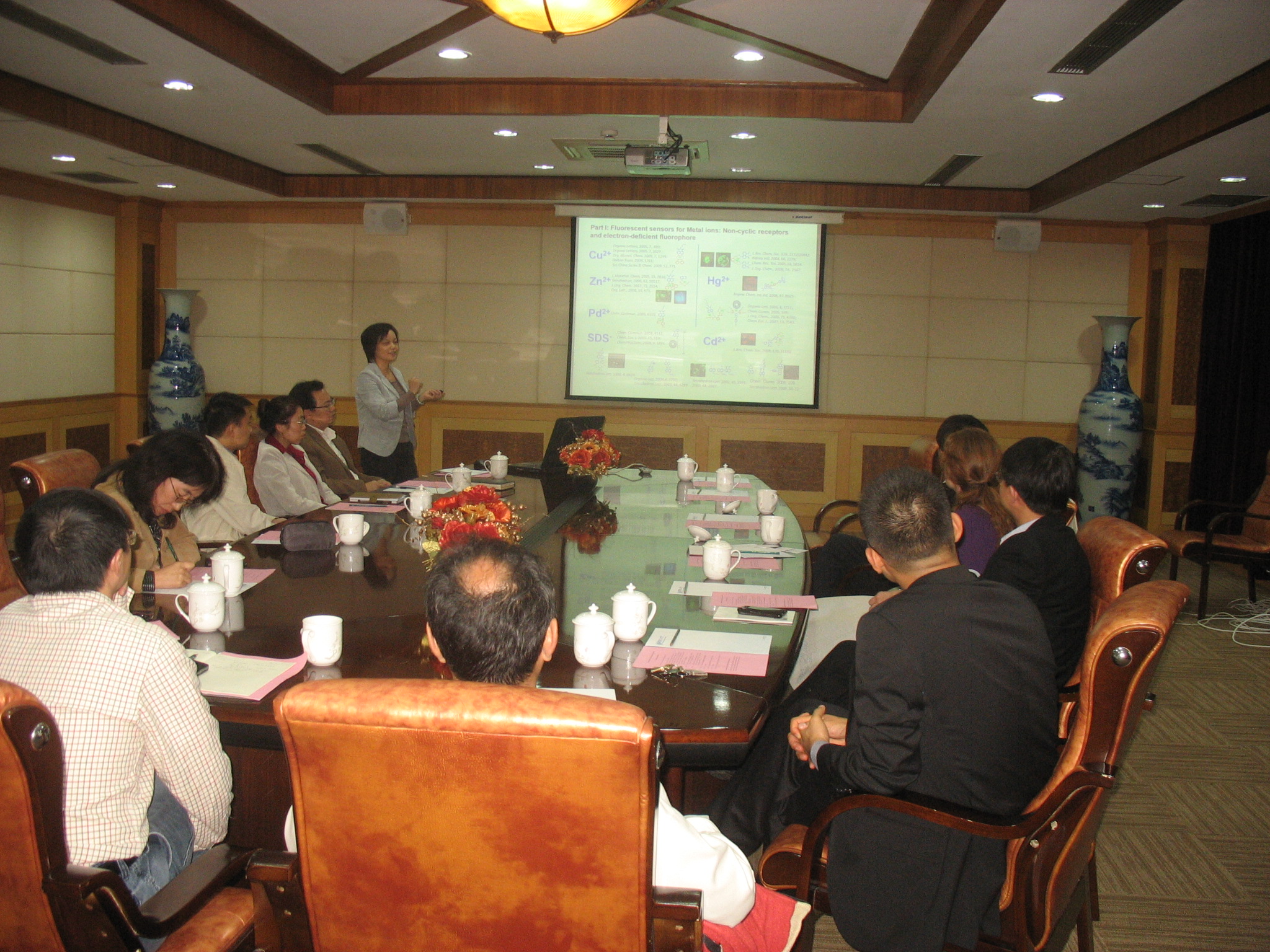 永利23411集团常务副院长徐玉芳教授介绍科研工作